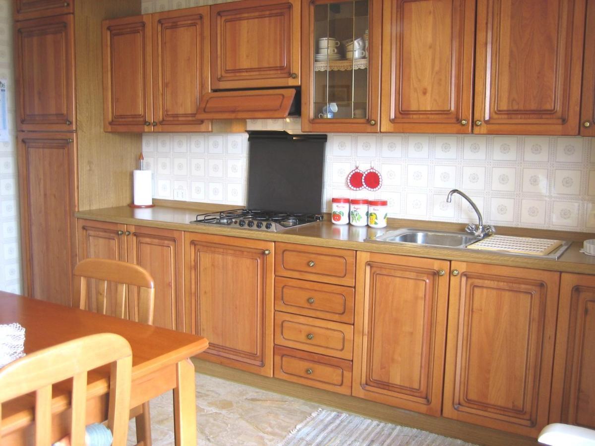 In Lazise/gardasee 21949 Apartment